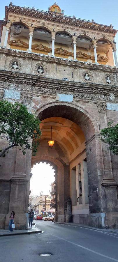Apartamento Loft Alla Cattedrale Palermo Exterior foto